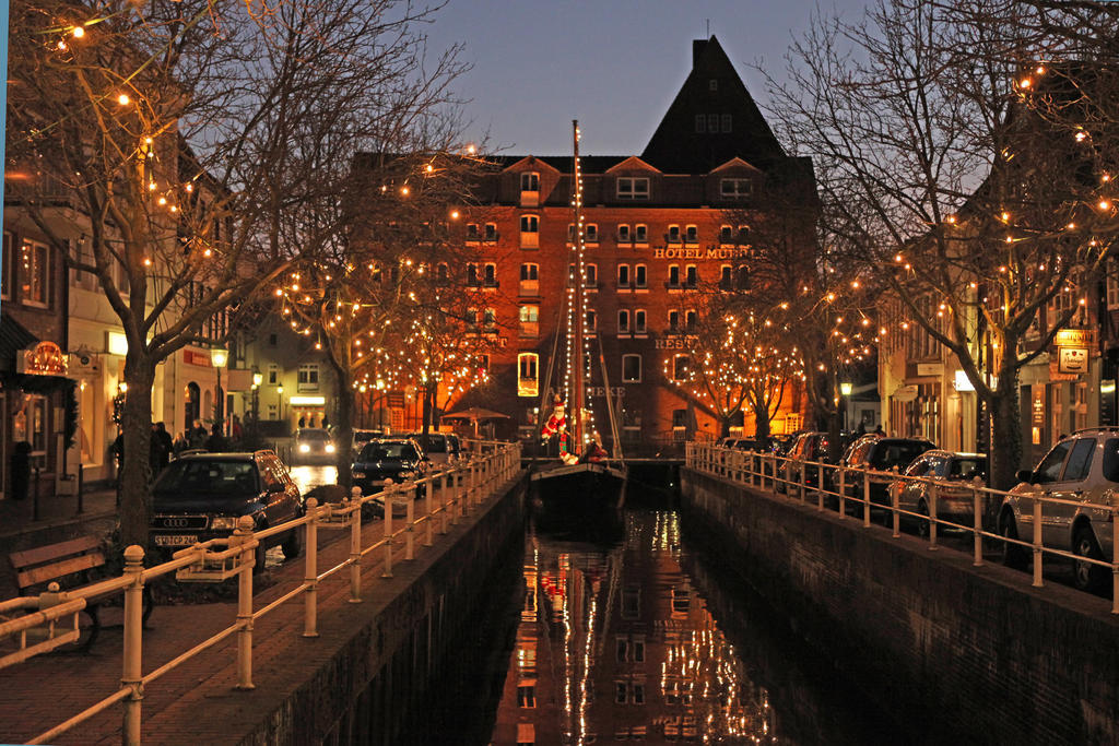 Hotel Zur Muhle Buxtehude Exterior photo